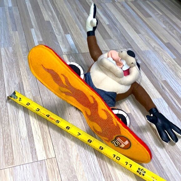 Taz Tasmanian Devil Snowboard 8" ACE 1998 Looney Tunes stuffed plush Warner Bros - Picture 6 of 7